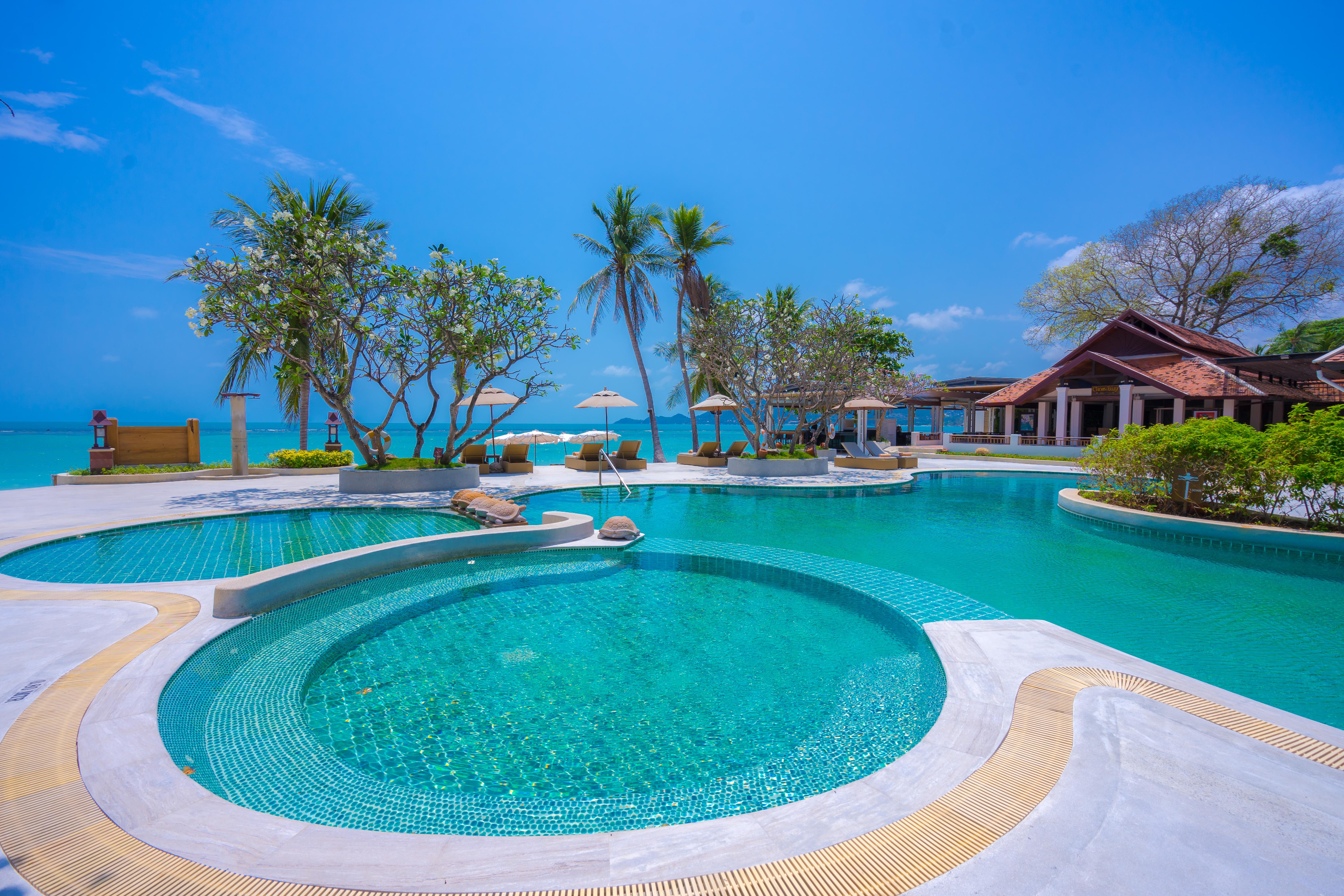 Chaweng Regent Beach Resort Exterior foto The swimming pool at the resort