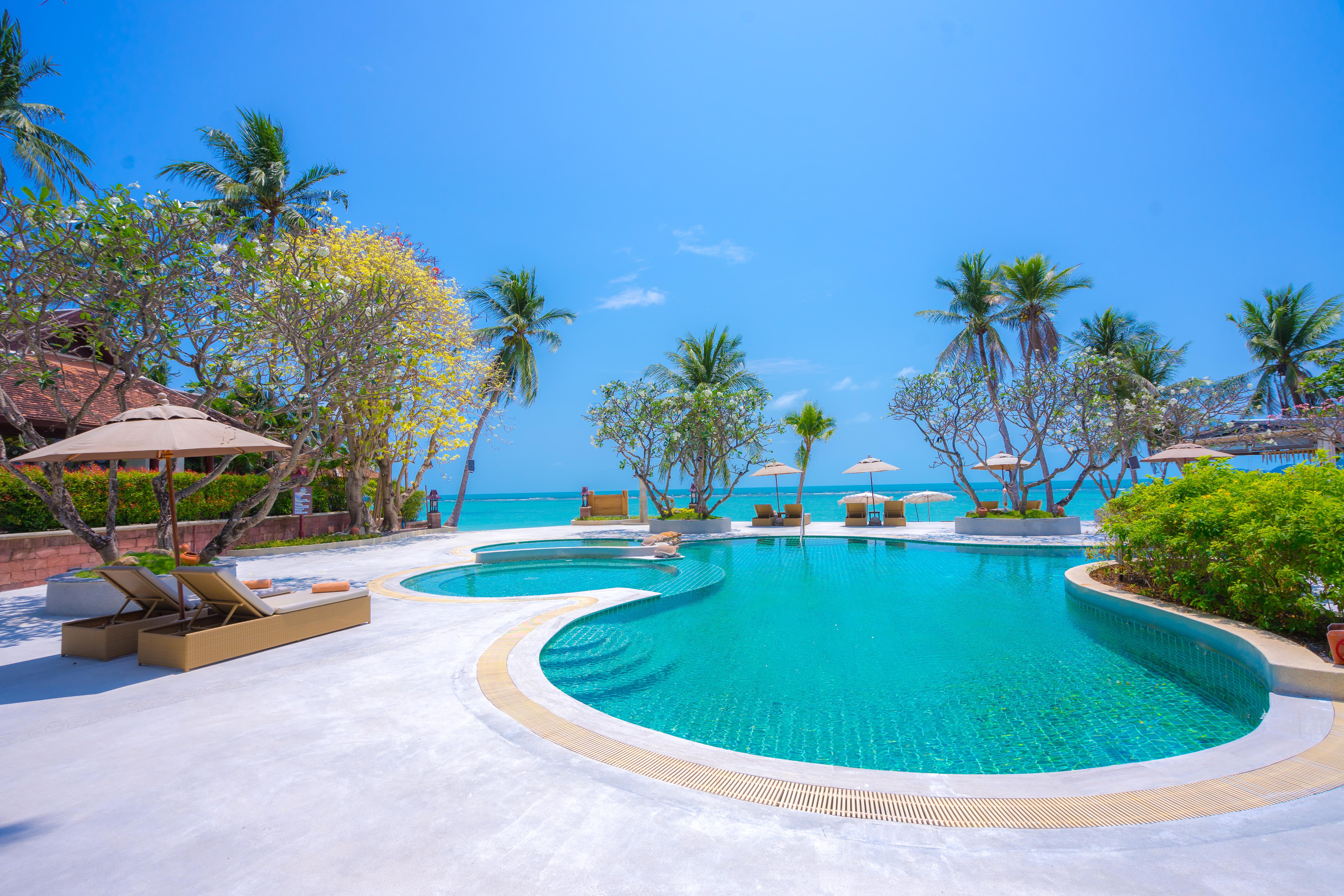 Chaweng Regent Beach Resort Exterior foto The swimming pool at the resort