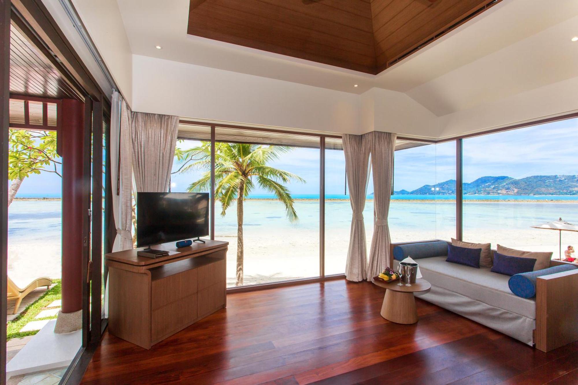 Chaweng Regent Beach Resort Exterior foto Living room of a beachfront pool villa